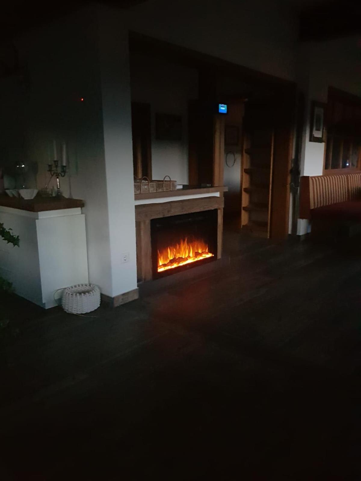 Bergfuehrerhaus Bed & Breakfast Ramsau am Dachstein Bagian luar foto